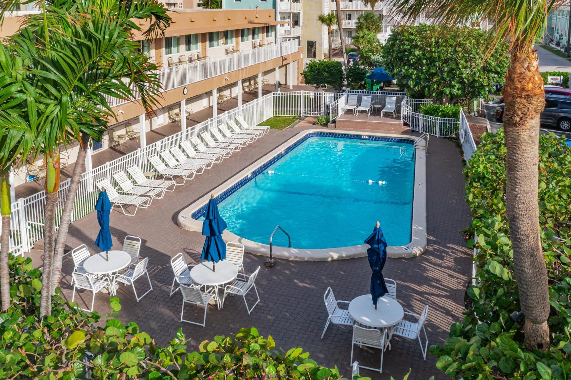 Enchanted Isle Hollywood Beach Resort Exterior foto